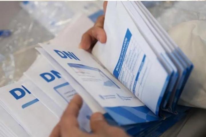 Elecciones: entregan DNI en el Registro Civil de la provincia