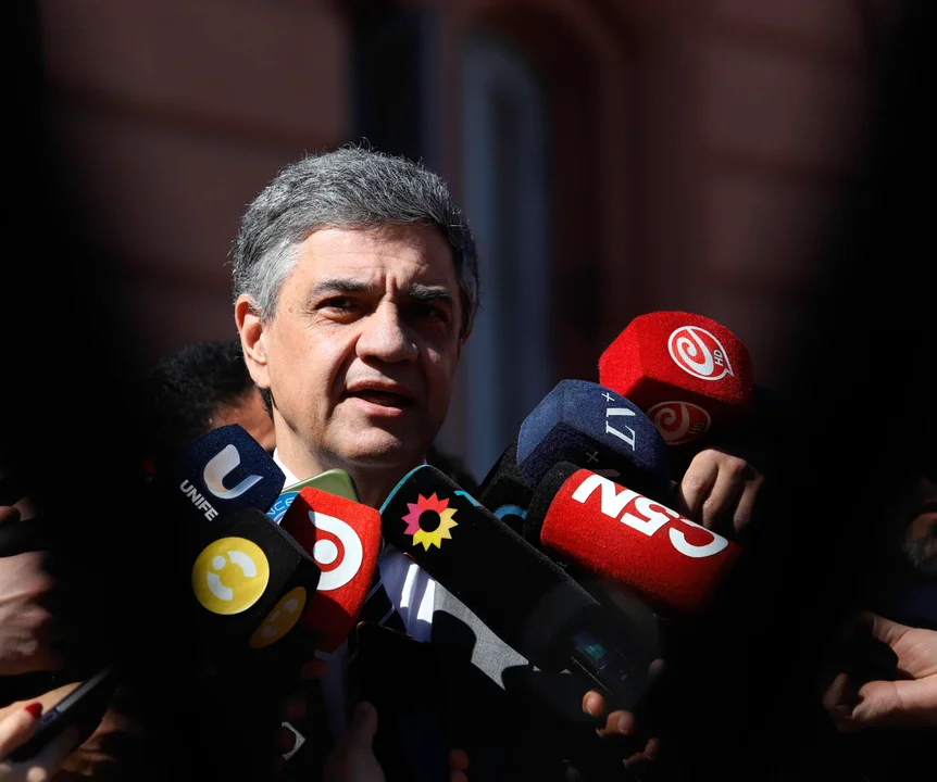 Para Macri, “la guita alcanza menos”