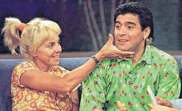 Claudia Villafañe sigue extrañando a Diego: “A veces le hablo”