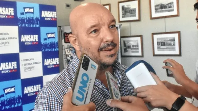 Paritaria docente: el mismo aumento que a los estatales