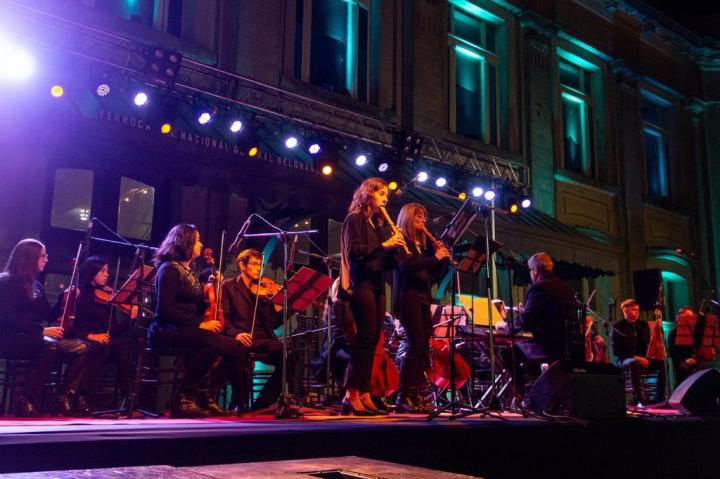 Llega a Santa Fe “Las Noches de las Ideas”