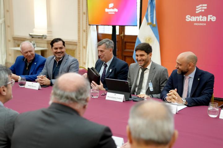 Pullaro se reunió con la UIA para consolidar a Santa Fe como polo productivo