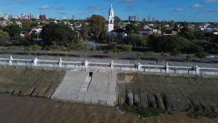 Finalizaron los trabajos de mantenimiento de las defensas en la Costanera