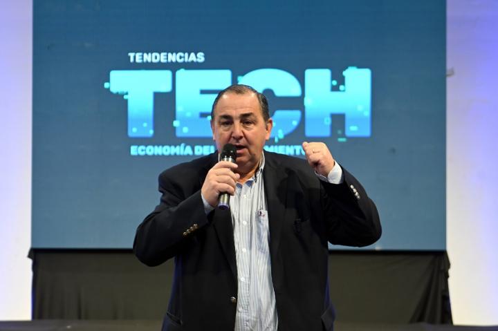 “Hay que mostrar al país la potencialidad que tiene Santa Fe”