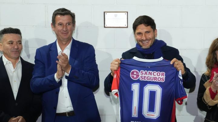 Liga Santafesina de Fútbol: 74 millones para iluminar el predio