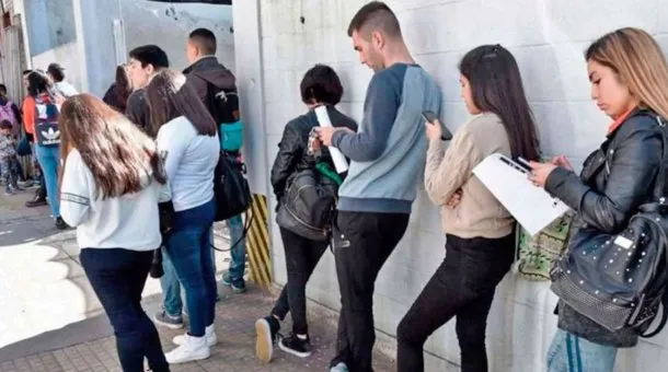 Hay 1,7 millones de personas sin trabajo en la Argentina