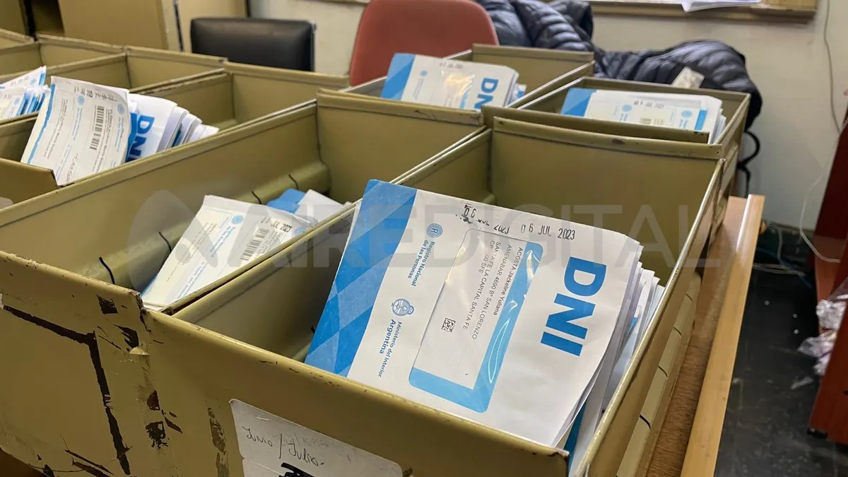 El Registro Civil abre para entregar DNI pendientes