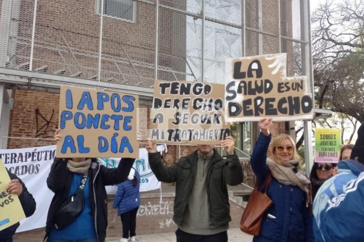 Los recortes “vuelven a tirar a los discapacitados al precipicio”