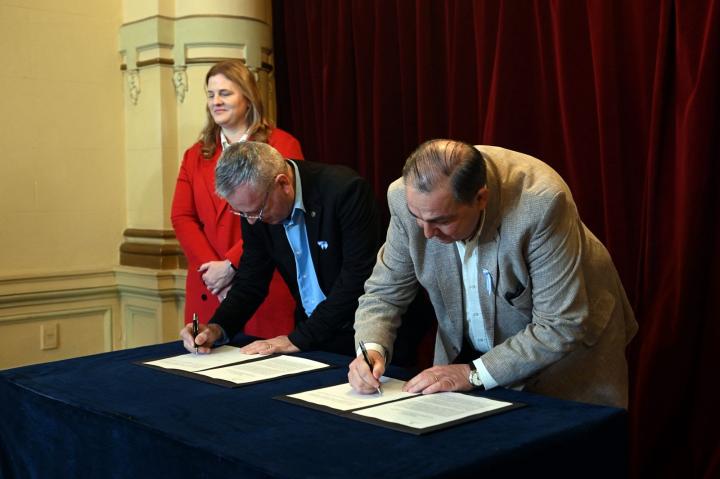 Teatro Municipal: destinan $ 484 millones para terminar las obras