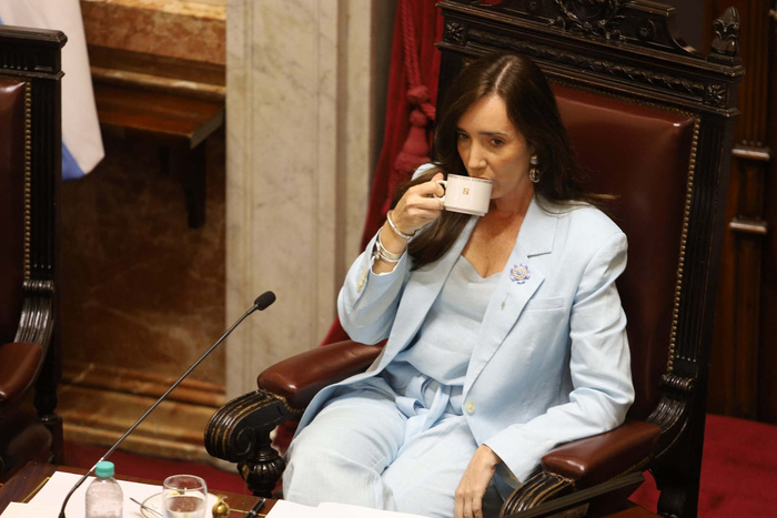 Villarruel fulminó a Milei: “Que el ajuste sea en viajes y listo”