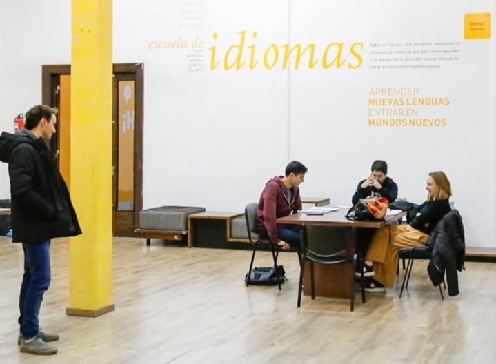 Liceo Municipal: abren preinscripción a los cursos de idiomas