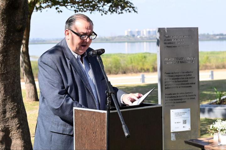 Santa Fe conmemoró un nuevo aniversario del atentado a la AMIA