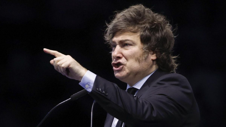 Grave acusación de Milei contra Clarín: “El gran operador argentino” 