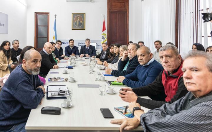 El gobierno a los maestros: “La prioridad es garantizar los aprendizajes”