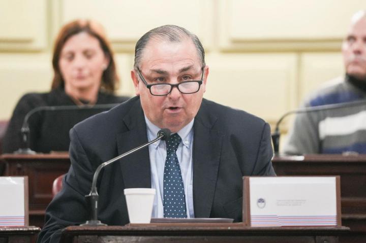 Autonomía municipal: Poletti llamó a un acuerdo político