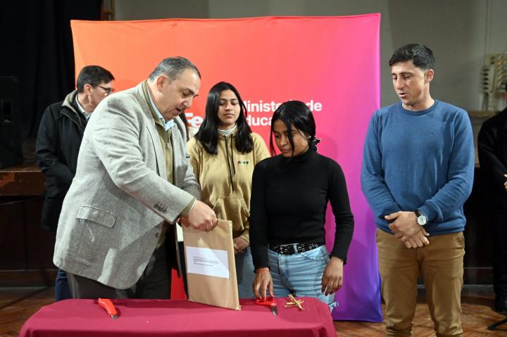 1.000 millones para intervenir el edificio del Colegio Nacional