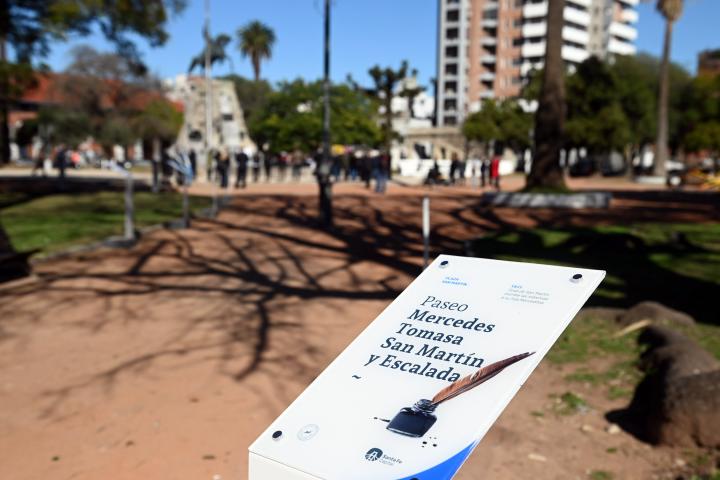 Inauguran el Paseo Mercedes Tomasa San Martín y Escalada