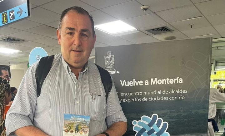 Poletti expone sobre políticas de desarrollo sostenible