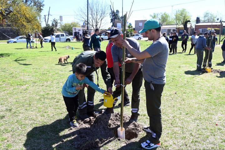 La ciudad de Santa Fe suma 2.000 árboles nuevos