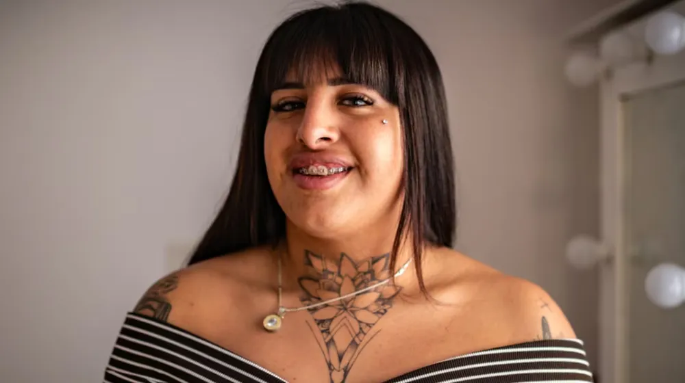 Golpearon y robaron a la influencer “La Coqueta”