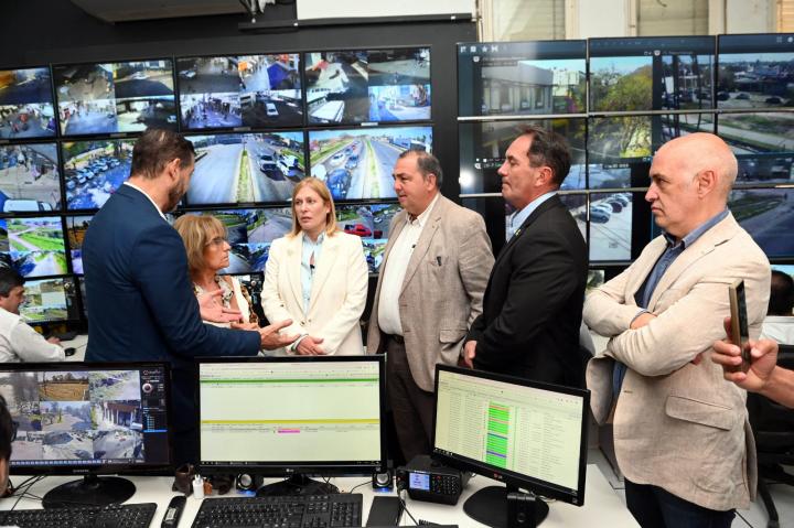 Incorporan 1500 cámaras para reforzar el monitoreo de Santa Fe