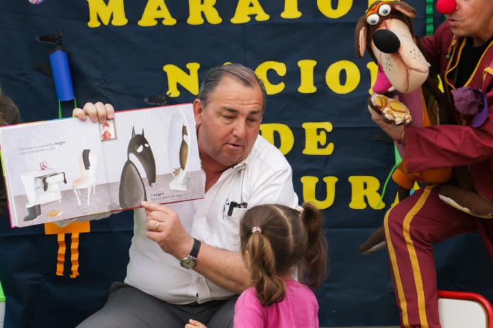 Inauguran un patio sensorial en un jardín municipal