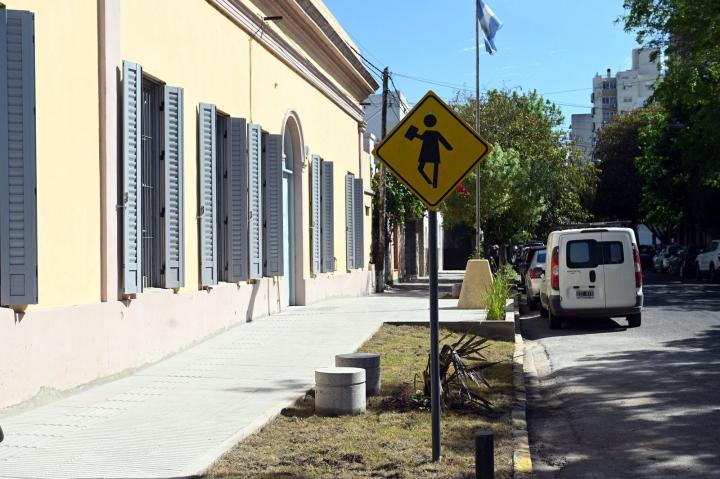 El intendente en el centenario de la Domingo Cullen