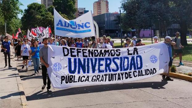 Se agigante la Marcha Federal por la Universidad Pública