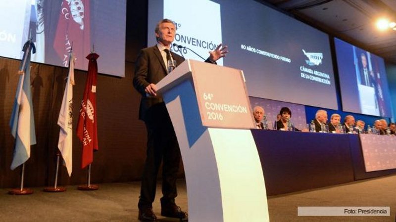 Macri asegura que ya se atisba la salida de la recesión 