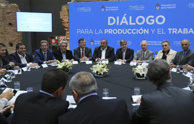 Acuerdan bono de fin de año para los privados