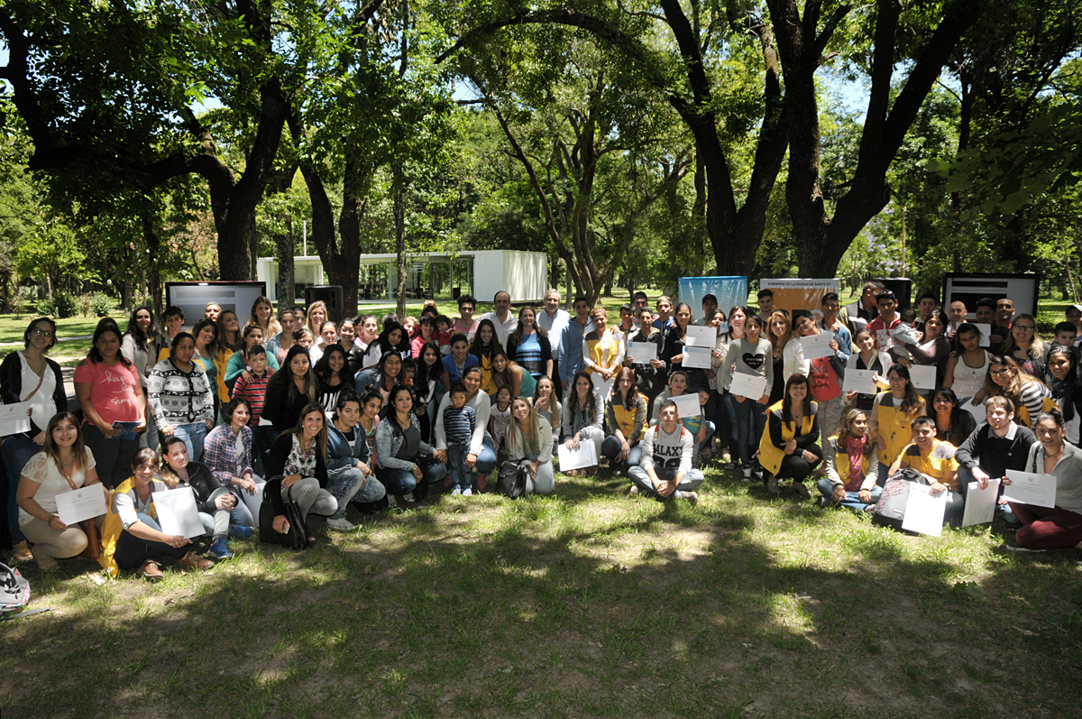 Escuelas de trabajo, un mejor futuro para los jóvenes