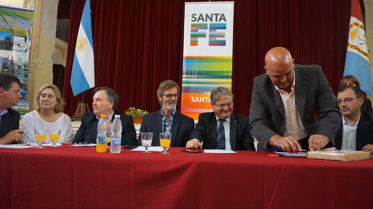 La provincia pavimentará la ruta Moisés Ville-Palacios