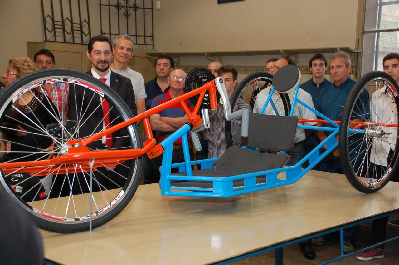 Handbike: un prototipo para llegar a los Paralímpicos de Tokio