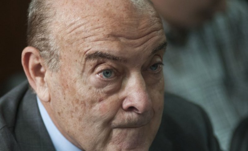 Cavallo: “A mí me tendrían que hacer un monumento” 