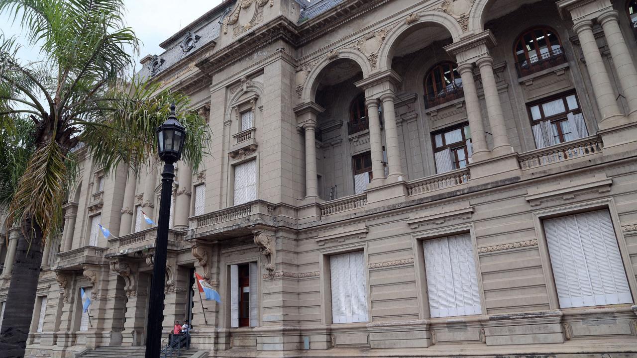 La provincia le entregó 12 millones a Reconquista