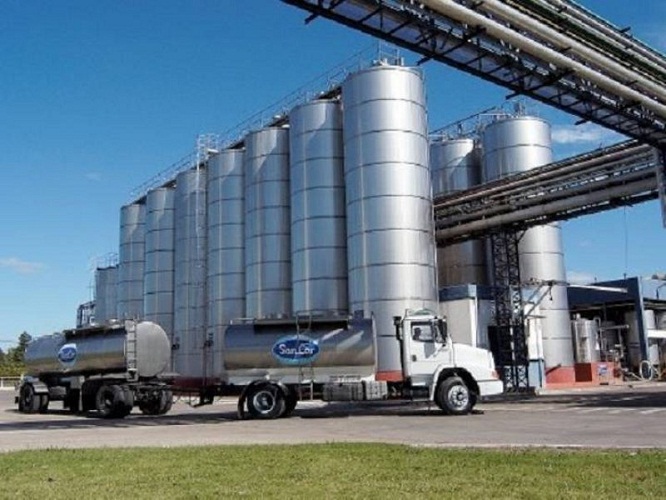 Agoniza la cooperativa láctea más grande de Argentina
