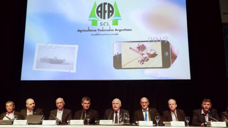 “Buscamos promover una política agropecuaria de pymes”