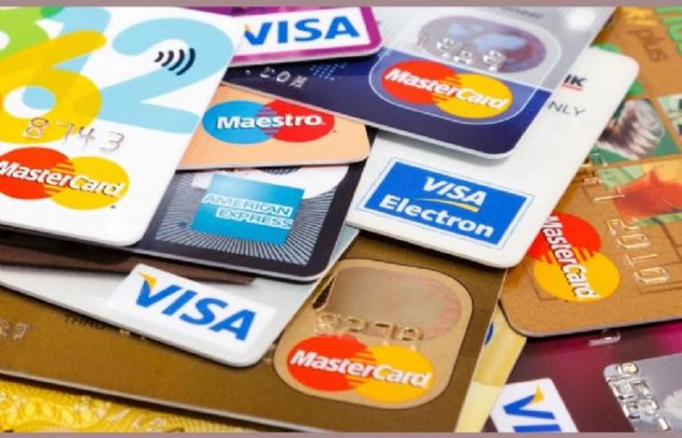 Obligarán a los comercios a aceptar pagos con tarjetas 
