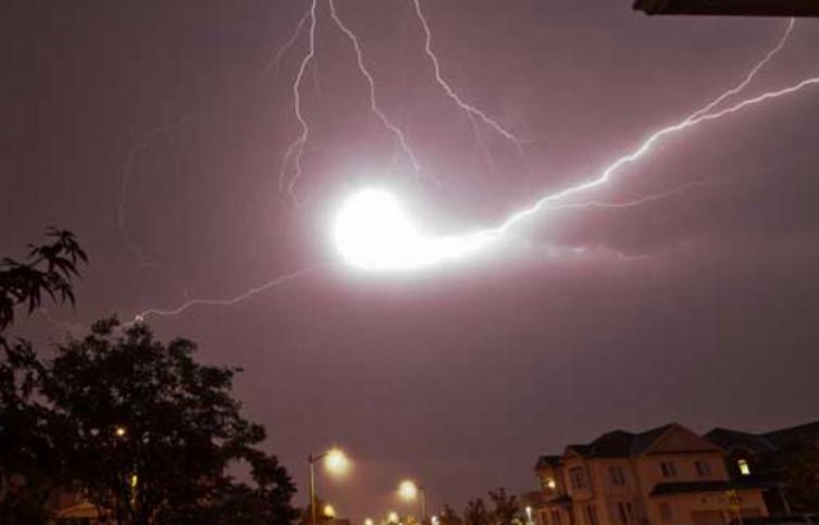 Una centella dañó 17 autos en La Cumbrecita