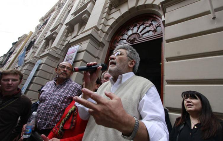 Córdoba ofreció una suba del 19,5 % a empleados públicos