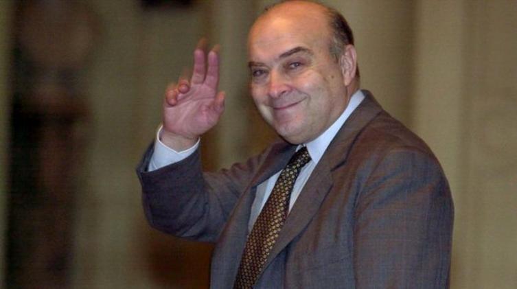 Cavallo le pidió a los docentes mirar hacia adelante