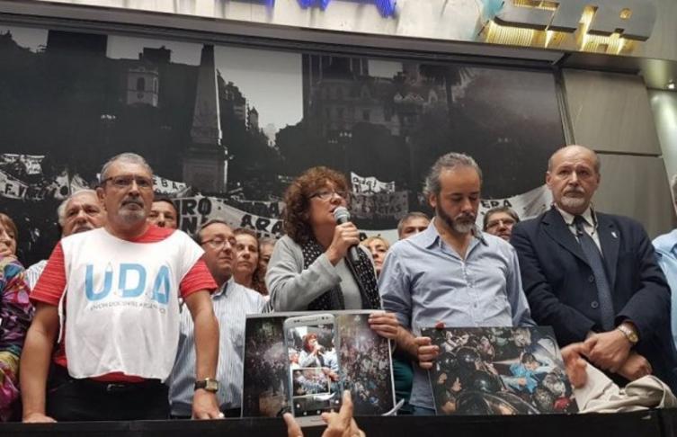 Los docentes convocaron a un paro nacional de 24 horas