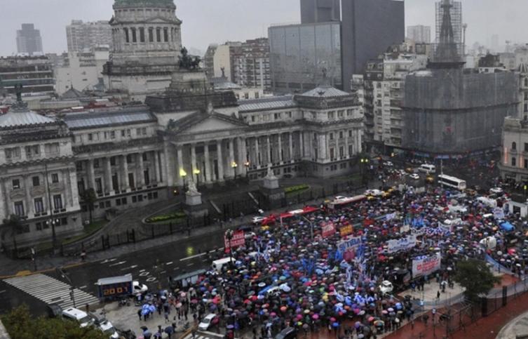 El Gobierno autorizó la escuela itinerante en Congreso