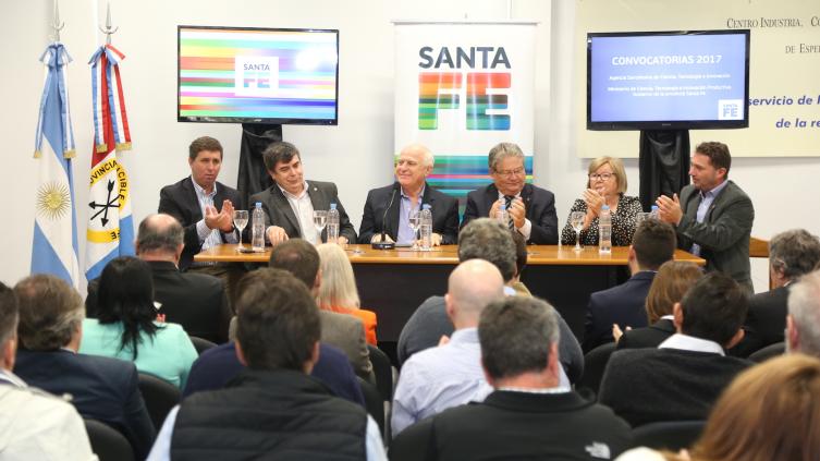 El gobernador entregó $ 40 millones para innovación