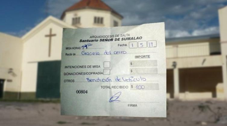 Una iglesia cobra las bendiciones a motos y autos