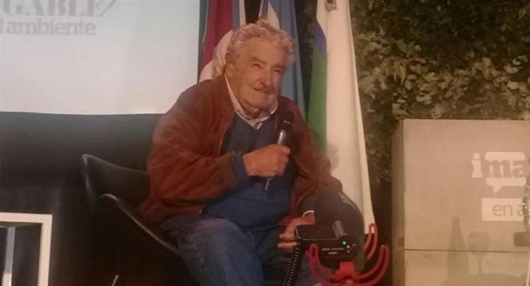 Mujica: “Venezuela es un problema de los venezolanos” 