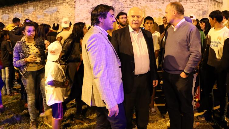 Lifschitz inauguró obras en un barrio de Santa Fe