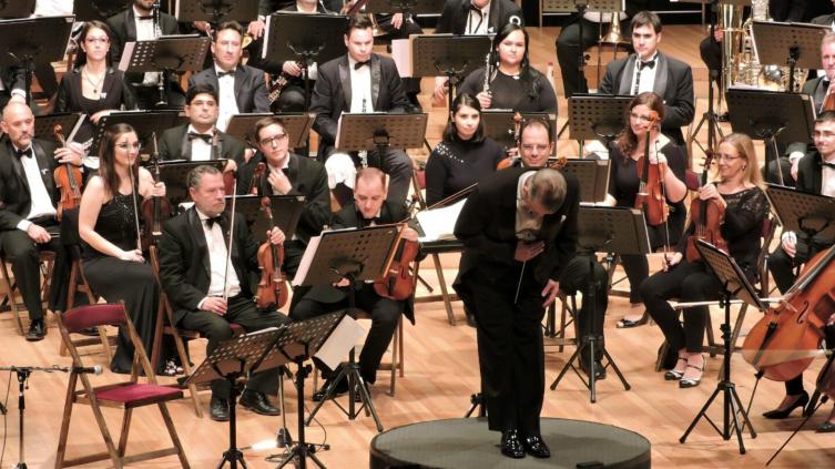 La Sinfónica de Santa Fe brilló en el CCK
