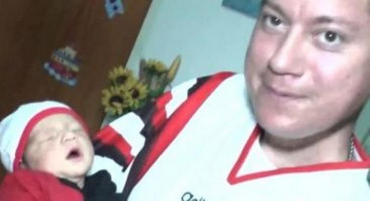 Le puso Newell's a su hijo 