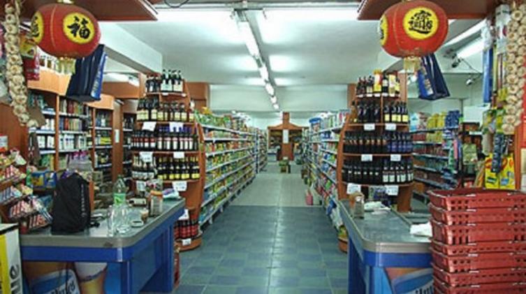 Detectan empleados en negro en supermercados chinos